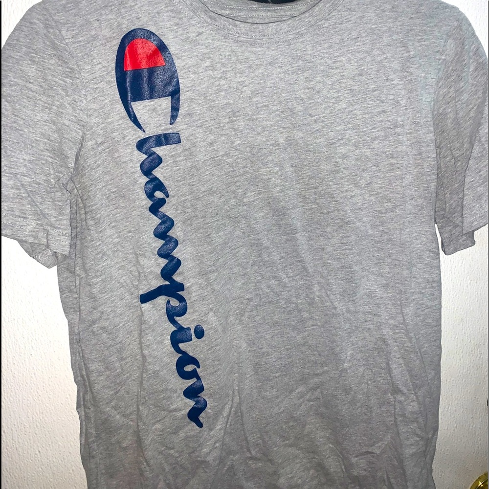 Champions short sleeve shirt